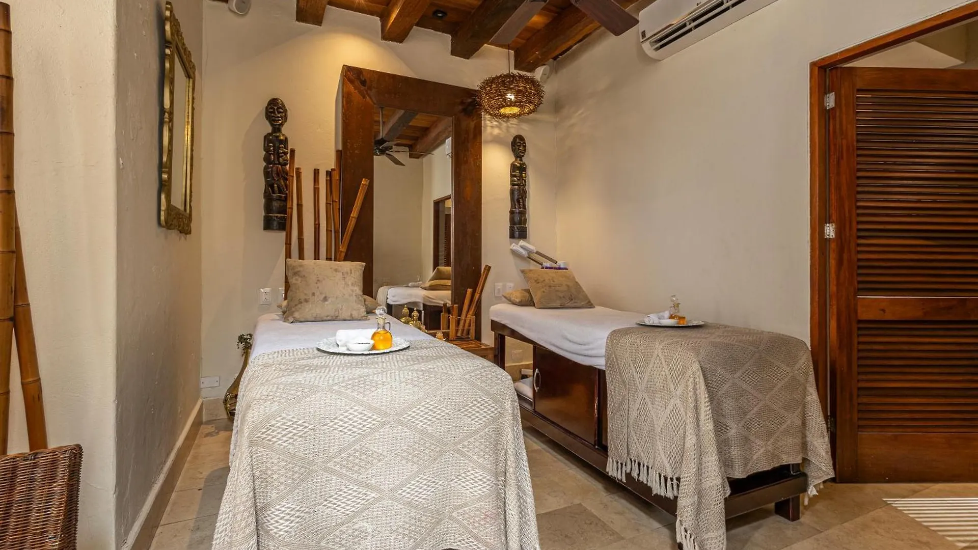 Ananda Hotel Boutique - Hoteles Cosmos Cartagena