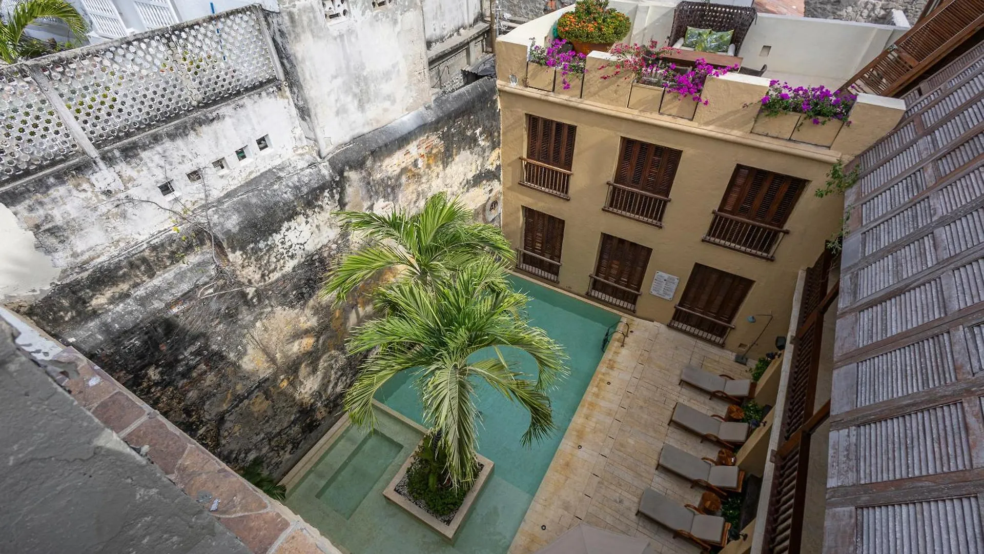 Ananda Hotel Boutique - Hoteles Cosmos Cartagena 5*,